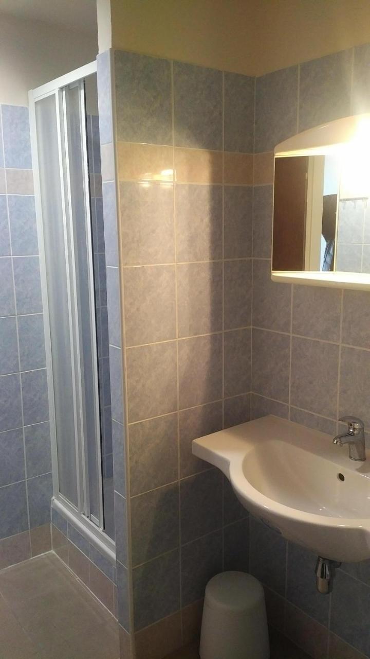 Ostello Volha Praga Esterno foto